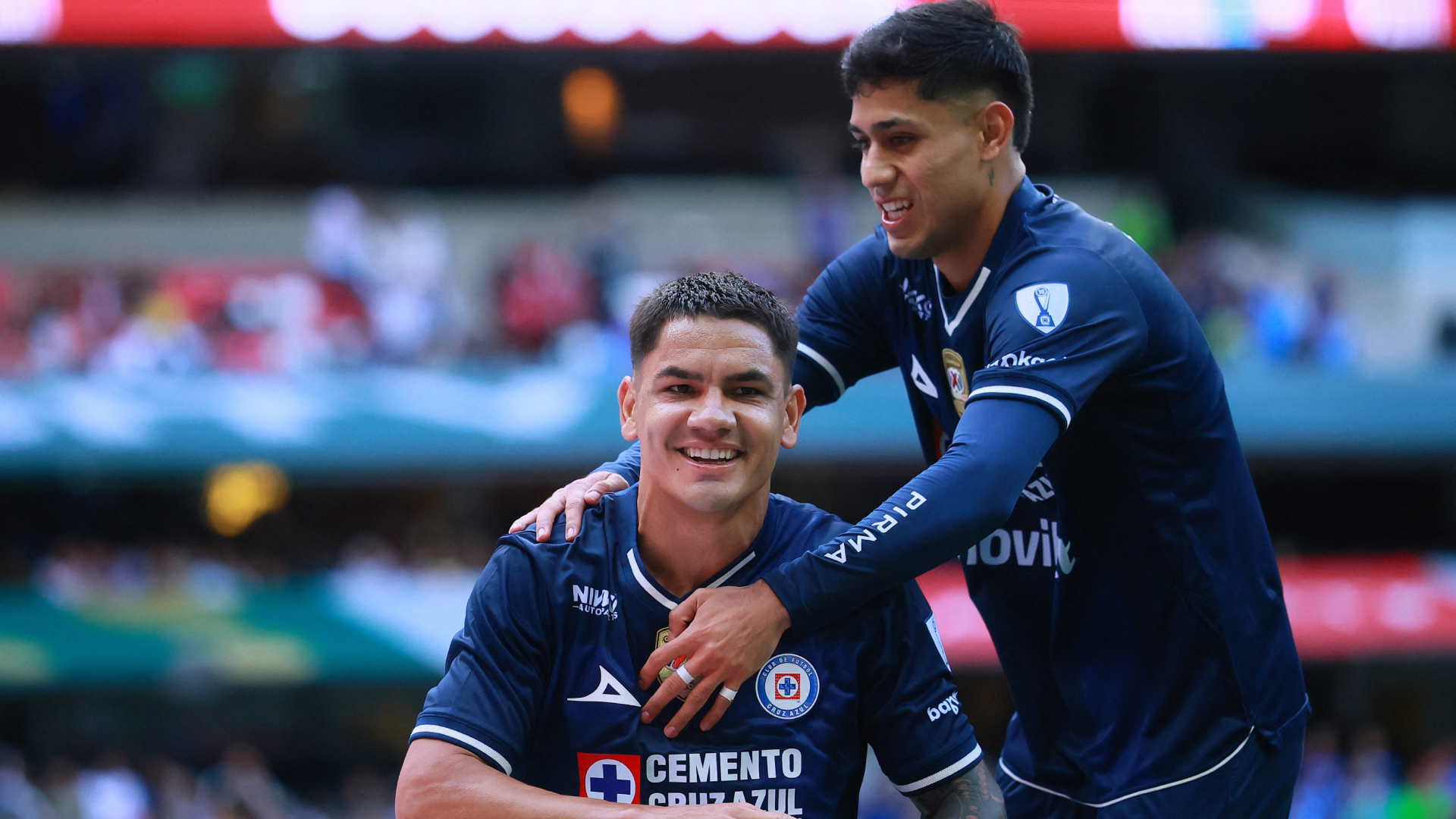 Gabriel Fernández, jugador de Cruz Azul, en un partido de Liga MX